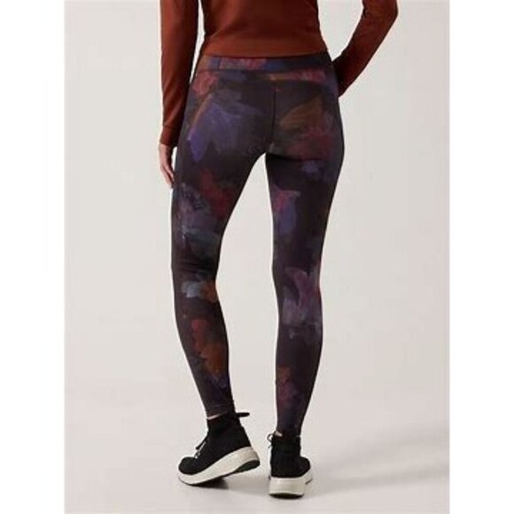 NWT Athleta Rainier Tights Printed Leggings Night Bloom Black Small - Picture 2 of 6